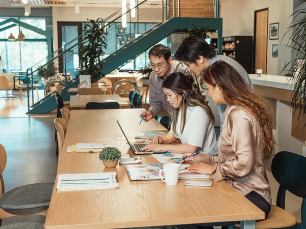 Cible Entretien Et Place De Marché Emplacement _ territoire français Win Big Today